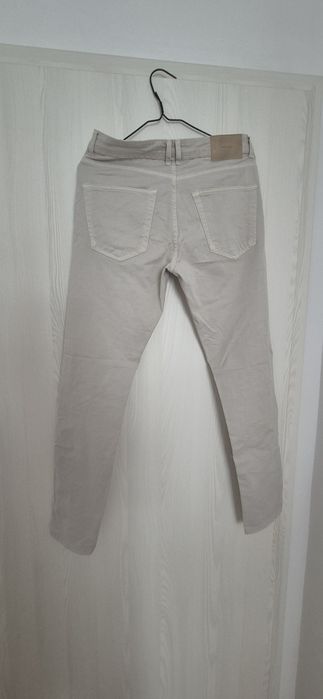 Pantalon Zara casual barbati