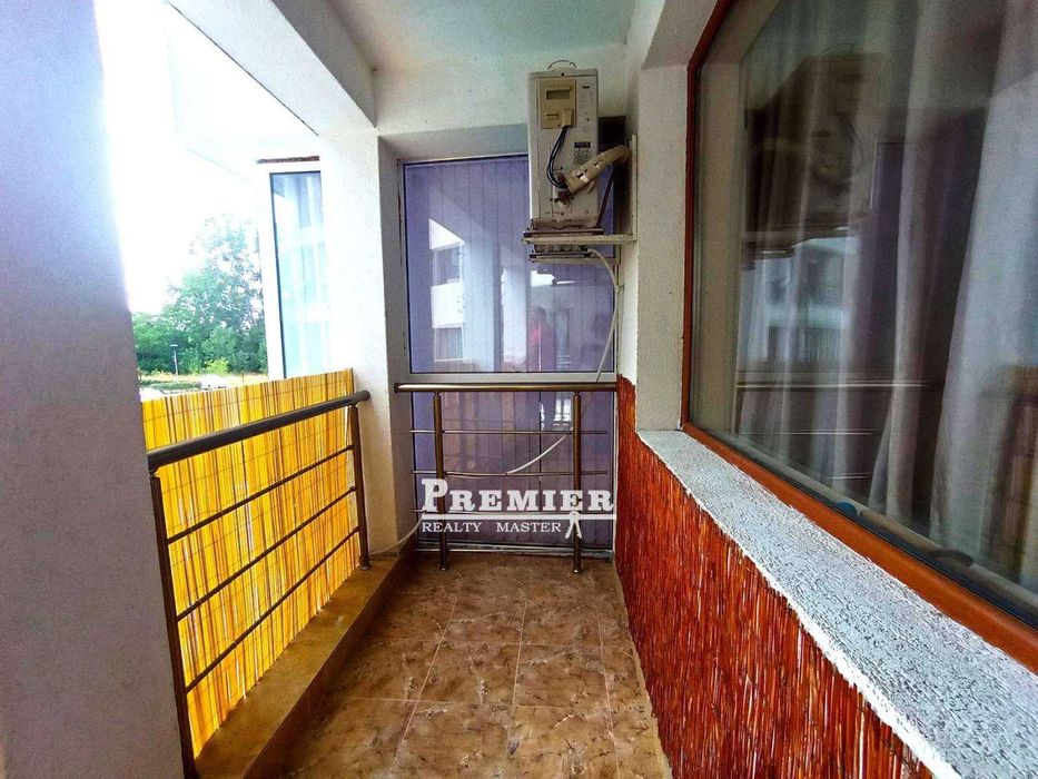 Продава се Тристаен апартамент в к.к. Слънчев бряг - 60 кв.м за 1067 €/кв.м - Снимка #4