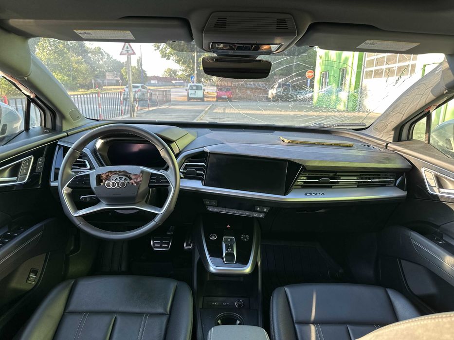 AUDI Q4 E - TRON 40 На Части