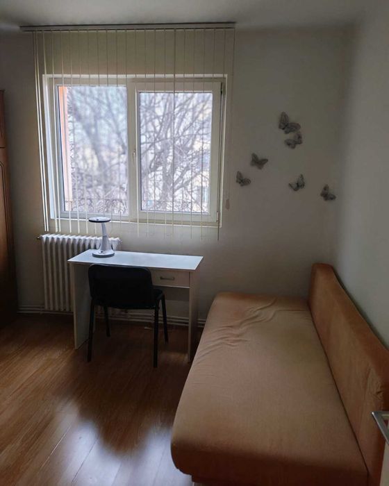 apartament 2 camere decomandat