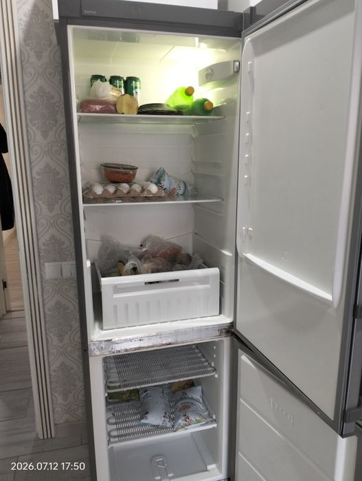 Срочно продам холодильник