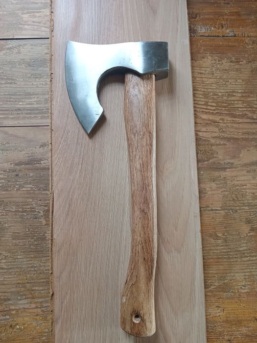Брадвичка с дървена дръжка - ръчна изработка