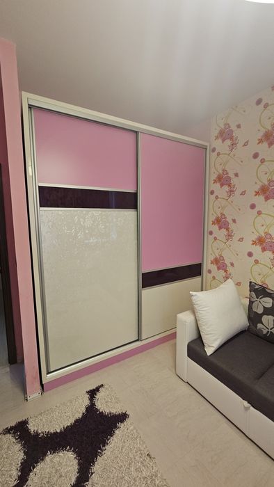 Mobila, birou , canapea extensibila