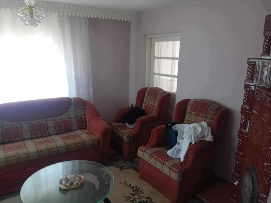 Vila 140mp Savinesti la sosea teren 1000mp toate utiliatile locuibila