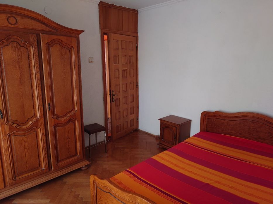 Inchiriez apartament 3 camere PITESTI
