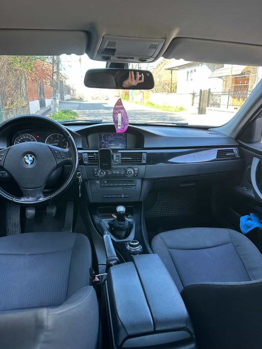 Bmw E90 facelift 184cp