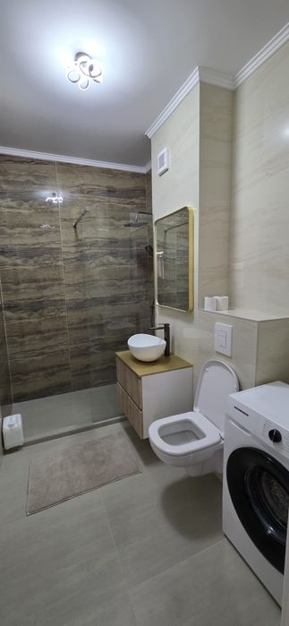 Închiriez apartament 2 camere