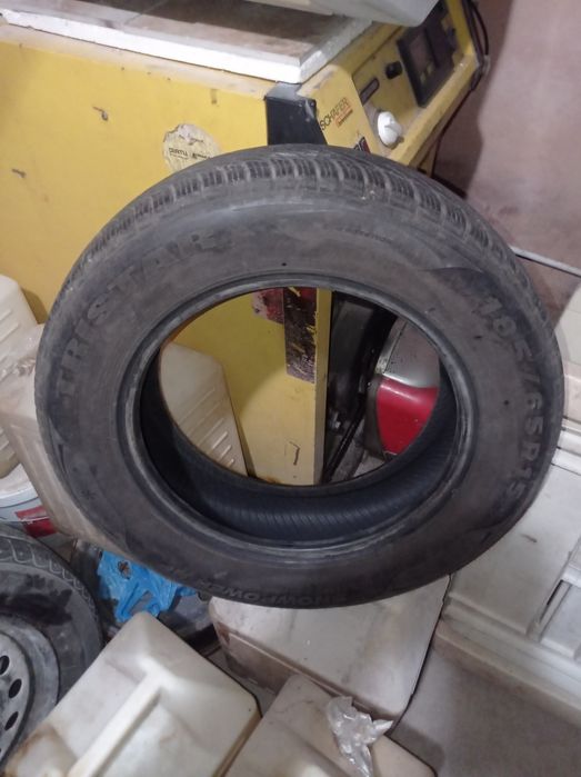 Cauciucuri de Iarna+Vară de vânzare. Preț - 100 lei Bucata..