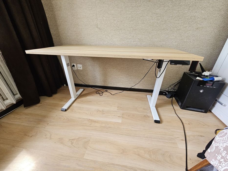 liftdesk one Стол