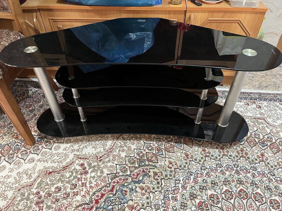 Продам подставку под телевизор