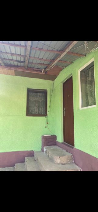 Casa de vanzare cu teren de 18 arii in Sanpetru Almasului