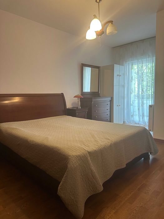 Apartament cu 3 camere si gradina de inchiriat direct proprietar