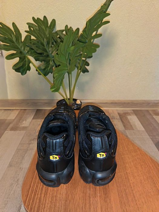 Чисто нови Nike Air Max Plus (TN) – Черен цвят / Номер 43