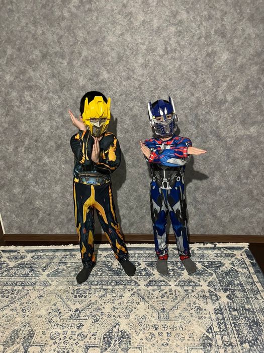 Продам  корнавальный костюм