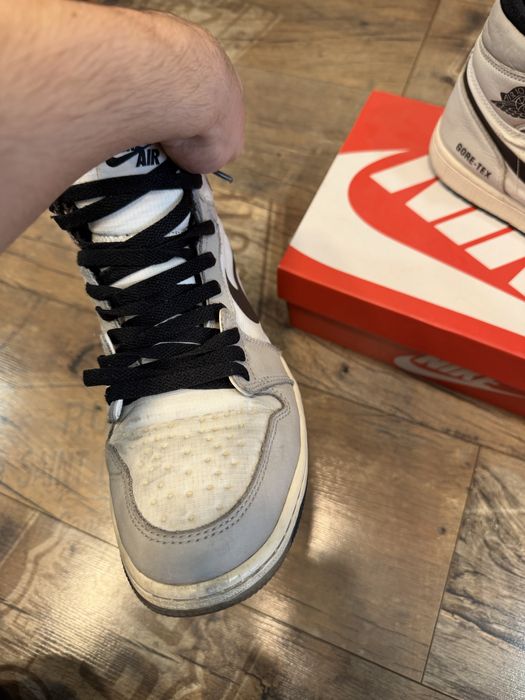 Jordan 1 gore-tex 42.5