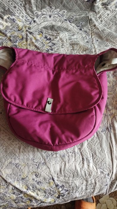 Отдам даром сумки на коляску