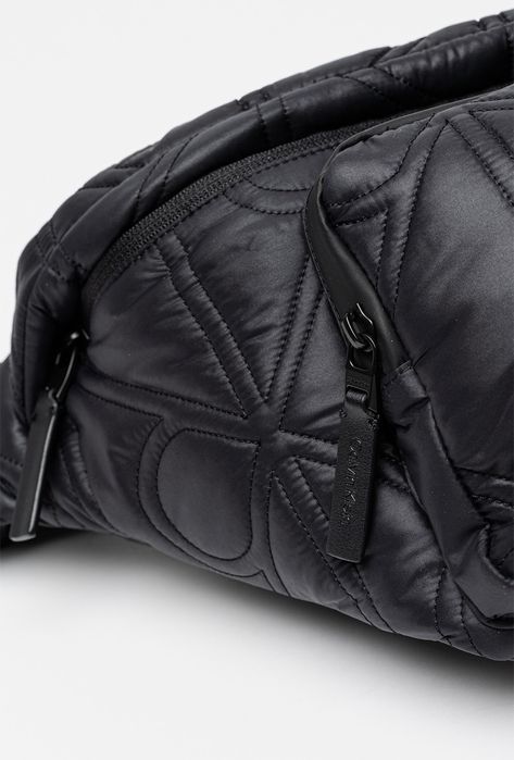 Borseta Calvin Klein