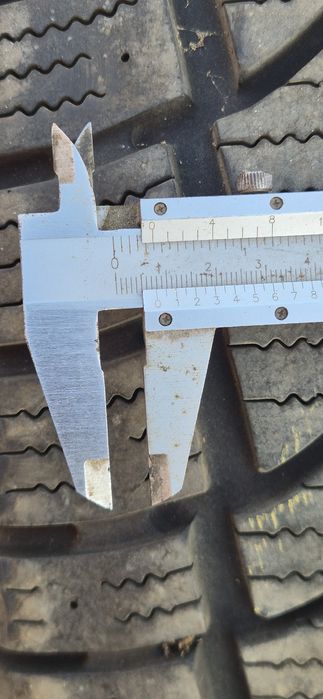 235 65 R16C M+S iarna -  ca Nou 8mm