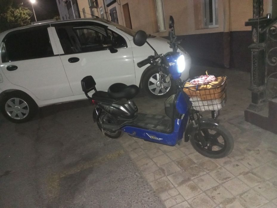 Скутер чунтак модель баллон 14.250 скорость до 25 30 35 километр 60