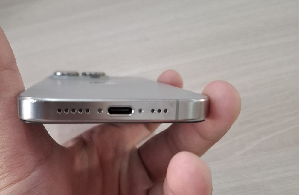 Iphone 15 pro 128GB Akb 78