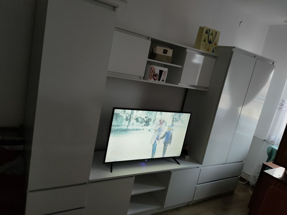 Vând apartament cu două camere