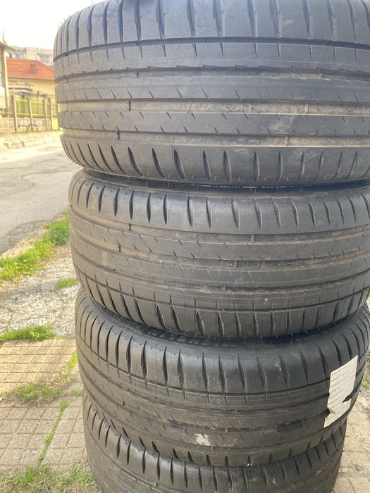 MICHELIN Pilot Sport 225/40/ZR18