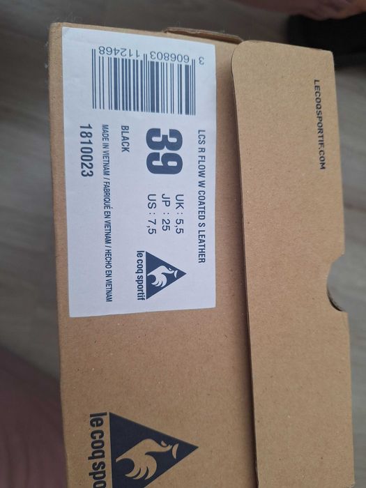 Дамски маратонки Adidas и Le coq sportif