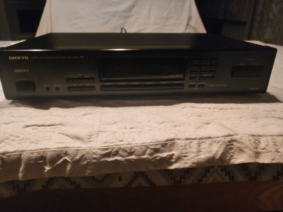 Onkio tuner T-4031RDS