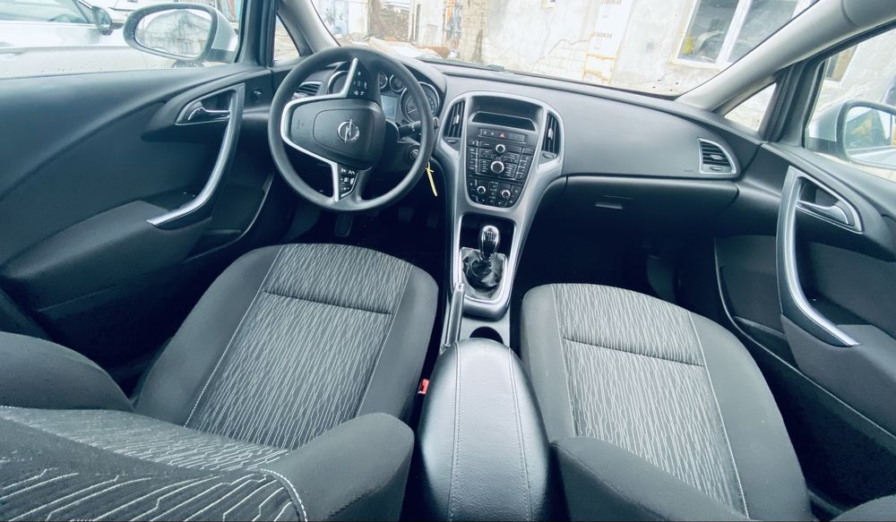 Vand opel astra 2014