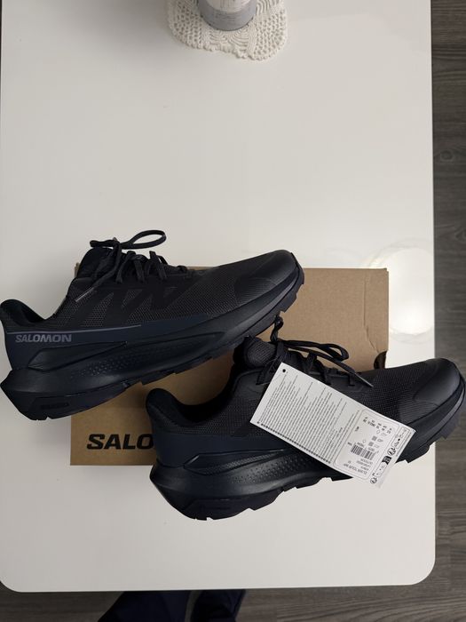 Salomon Waterproof Noi  44 !!
