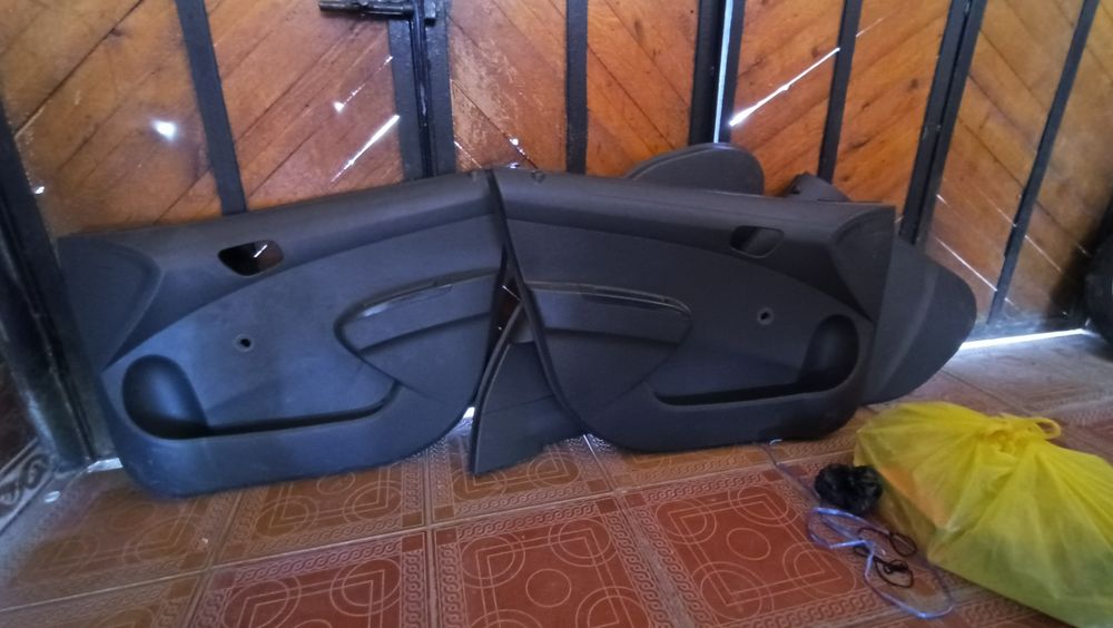 Спарк обшивка простой