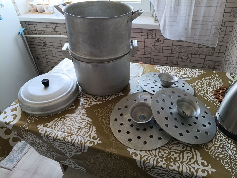 Продаю мантоварку