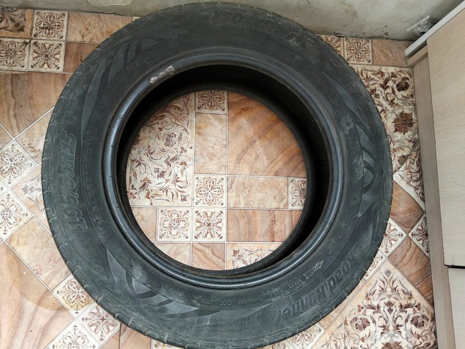 Продам шины 195/65/15