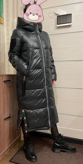 Пуховики зимние (42-44)