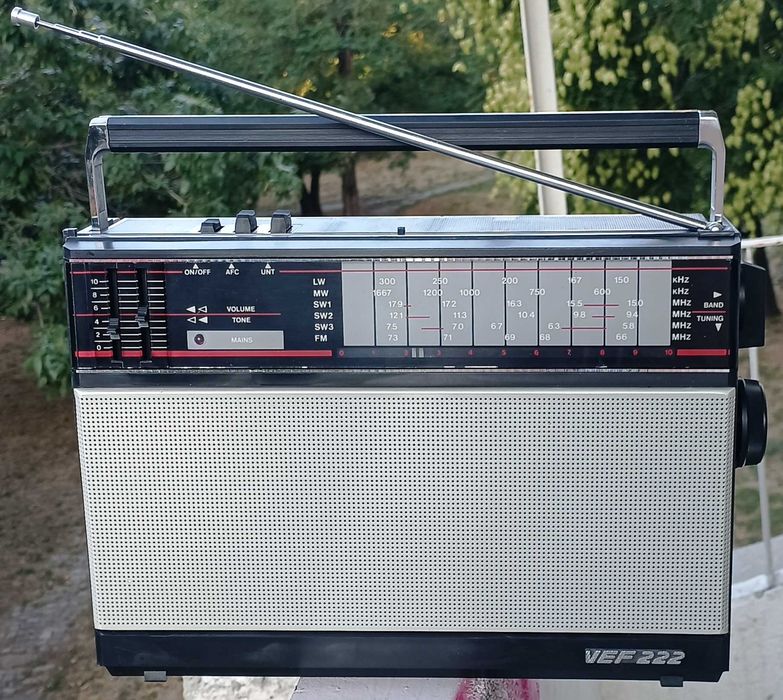 Уникална находка от неотварян кашон – VEF-222 – 125 €