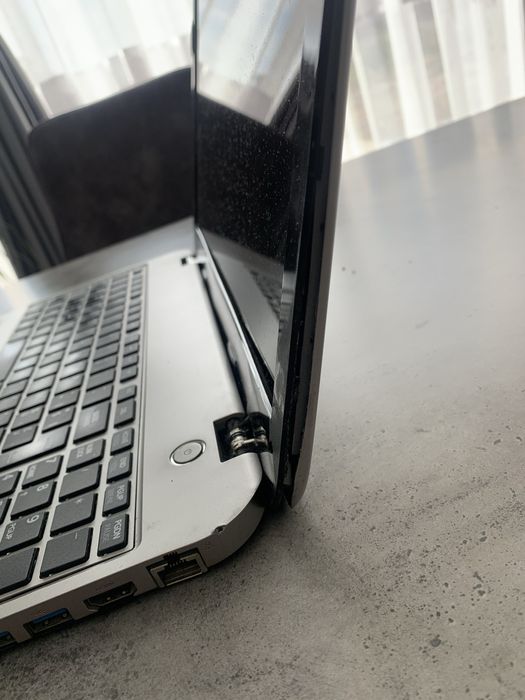 Toshiba Sattelite за части