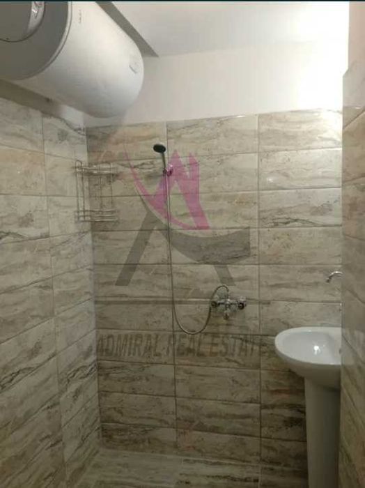 Дава се под наем Двустаен апартамент в Варна, Левски - 52 кв.м за 407.49 € - Снимка #3