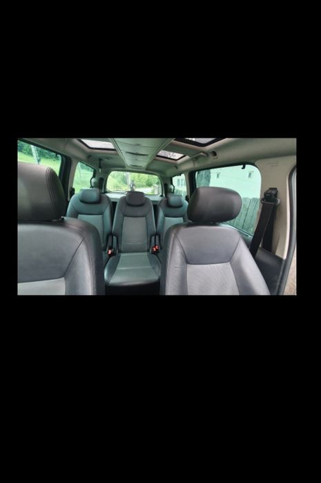 Vând urgent ford galaxy 2.0 7 persoane