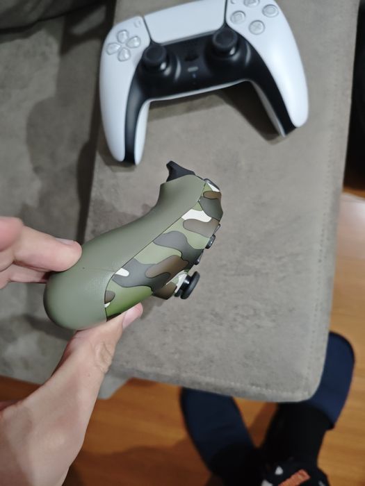 Controller PlayStation PS4 DualShock 4 Camo - Stare IMPECABILĂ!