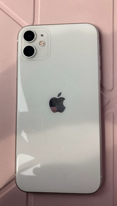 Продается iPhone 11