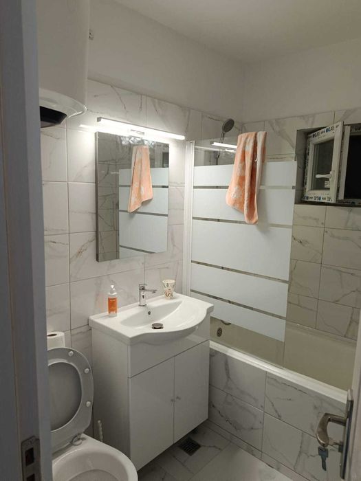 Proprietar - prima inchiriere apartament 2 camere Calea Bucuresti, Pitesti