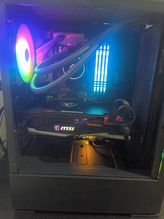PC Gaming RX 6700XT R5 3600 32gb RAM