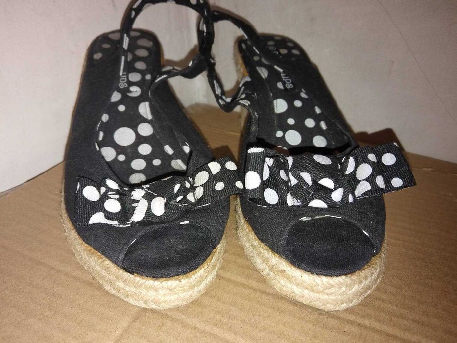 Високи боти с връзки, летмо обувки на платформа