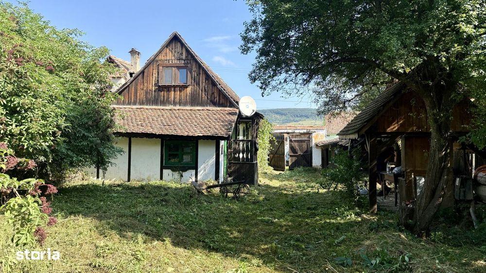 Proprietate unica de vanzare in Viscri langa casa regelui Charles