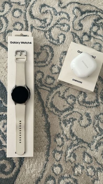 Samsung galaxy s21 fe galaxy watch 4 buds 2