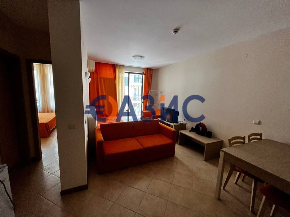 Продава се Двустаен апартамент в к.к. Слънчев бряг - 58 кв.м за 675 €/кв.м - Снимка #4