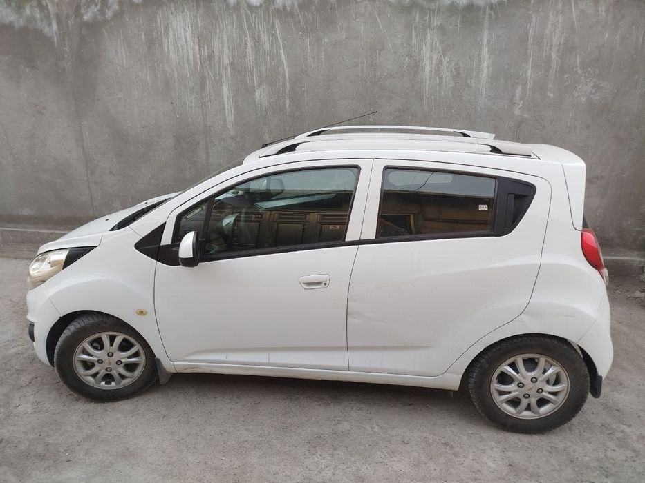 Spark 4-poziciya Euro 2019 y avtomat korobka sotiladi