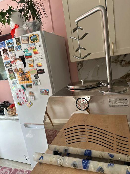 Продам шоколадный фонтан