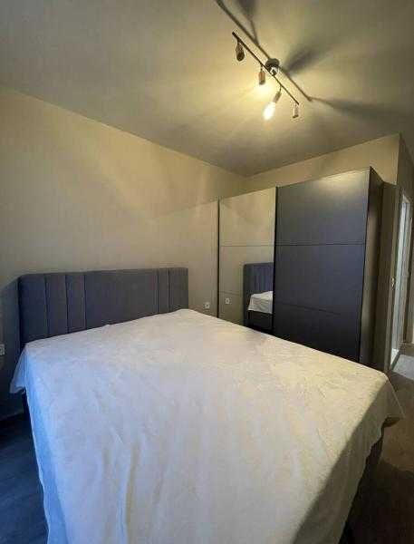 Голям и луксозен имот в кс- Сарафово