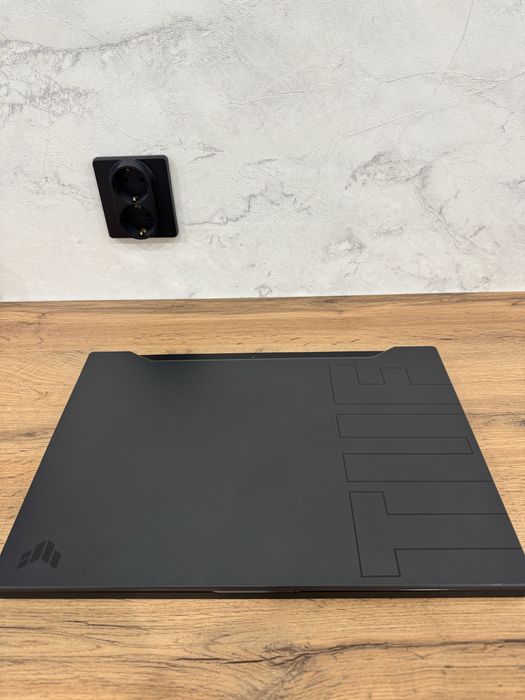 Продам ноутбук игровой